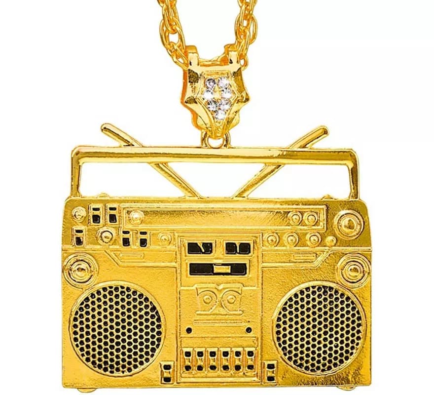 Collana con ciondolo a forma di radio e catena da 75 cm