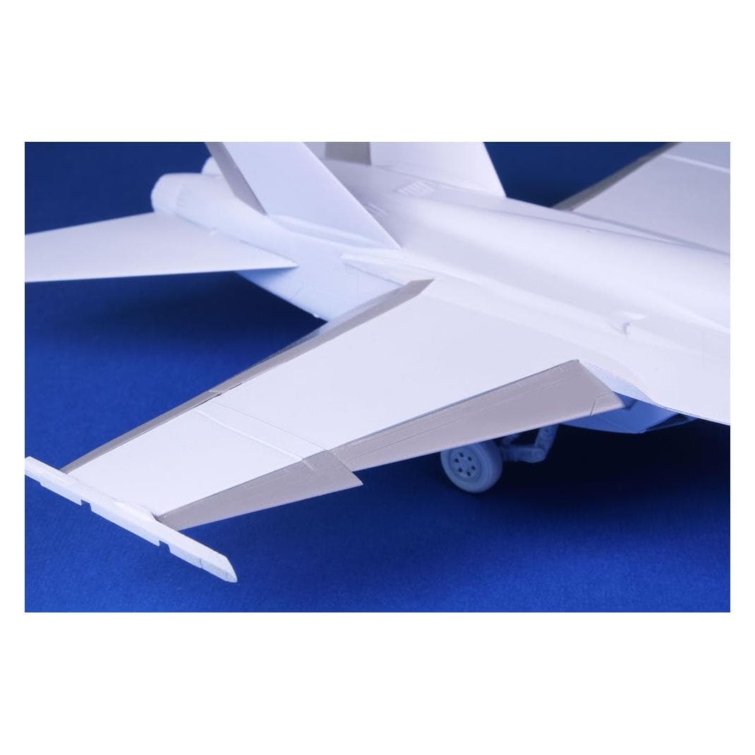CMK Superfici di controllo dell'F-18E/F